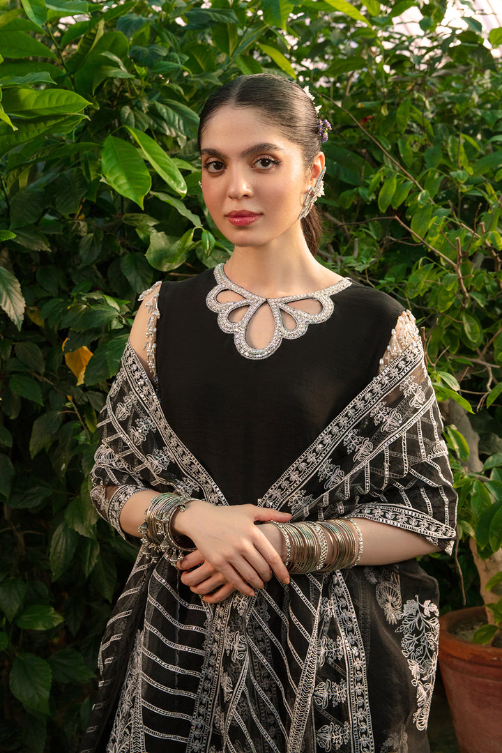 two-piece-Peshwas-and-dupatta