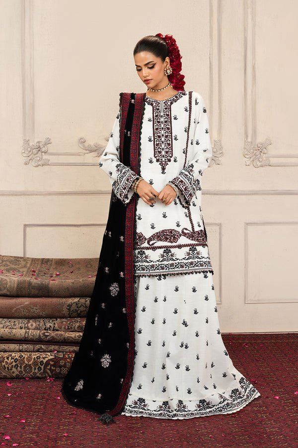 PREMIUM KHADDAR - 3 PC KHADDAR SUIT
