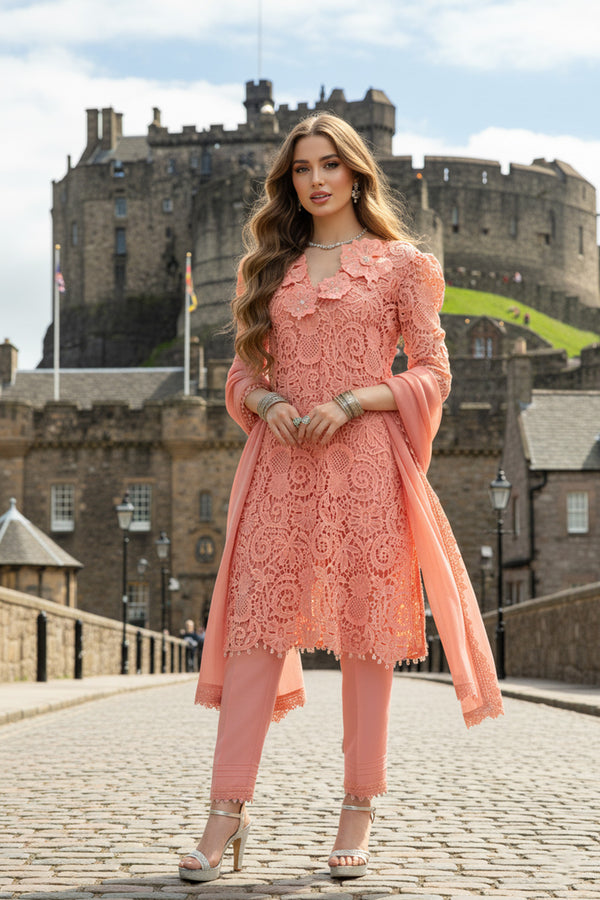 Aura - 4PC Shirt, Inner, Pants & Dupatta LUXURY PRET