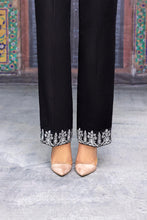 Load image into Gallery viewer, Embroidered Loose Straight Pant
